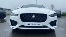 Jaguar XE 2.0 D200 R-Dynamic SE 4dr Auto Diesel Saloon